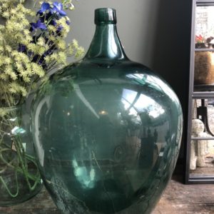 Oude grote XL groene vaas